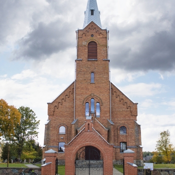 Perloja Church of the Blessed Virgin Mary and Saint Francis of Assisi